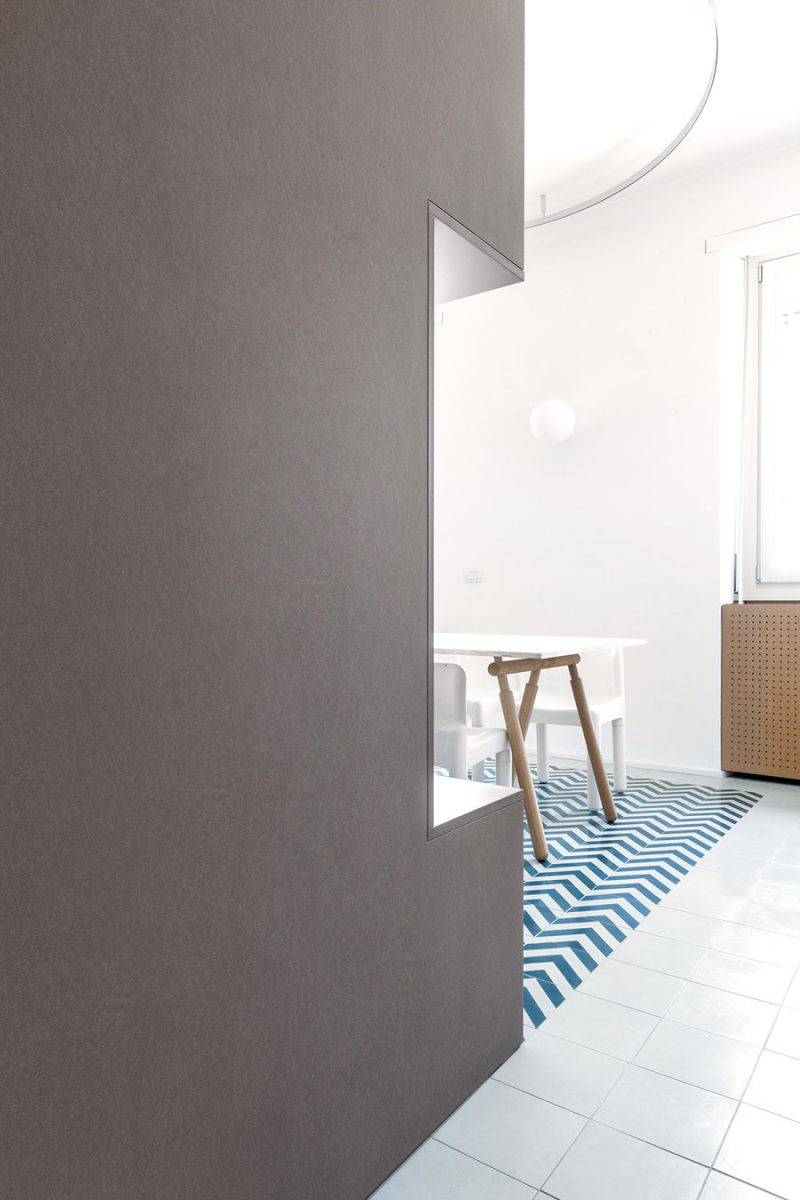 Dit kleine appartement is creatief ingericht met een flexibele logeerkamer!