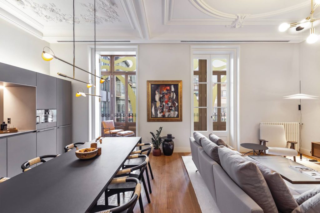 Elegant klassiek appartement uit Barcelona