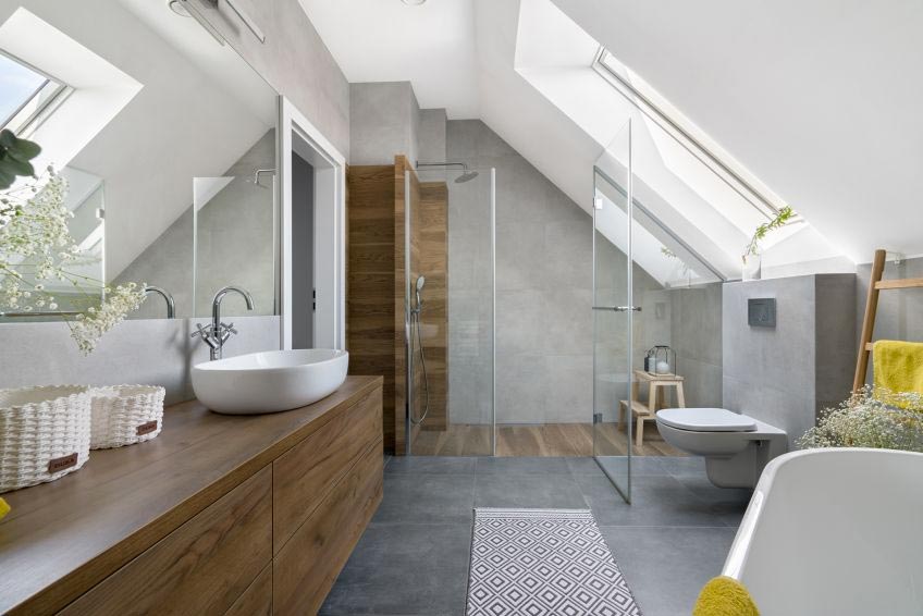 De vochtbestendige Fakro dakramen van kunststof zijn super geschikt voor de badkamer.