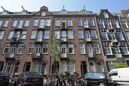 Gerenoveerd dubbele bovenwoning te koop in Amsterdam