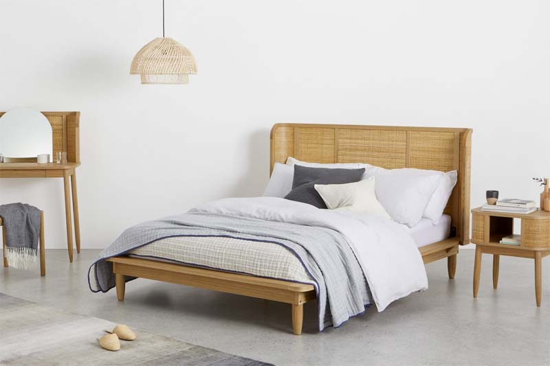 houten bed made liana bed