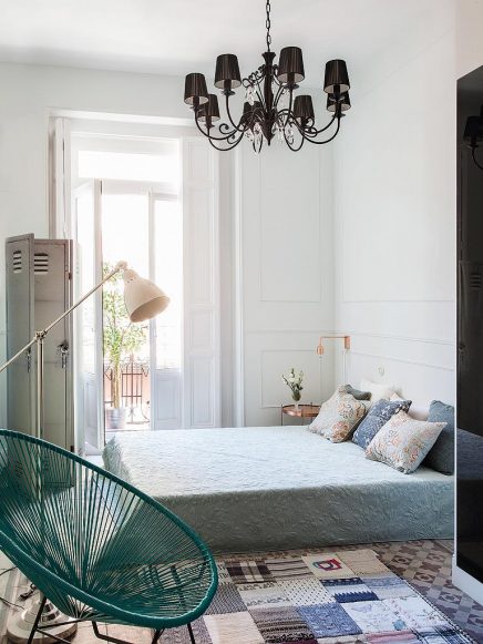 Klassieke karakteristieke slaapkamer uit Madrid