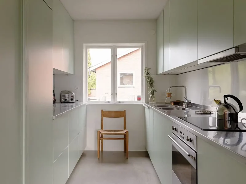 minimalistische keuken strakke lijnen