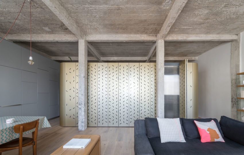 Dit stoere appartement uit Parijs is op een unieke manier ingedeeld