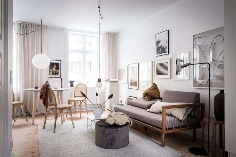 taupe interieur bank woonkamer