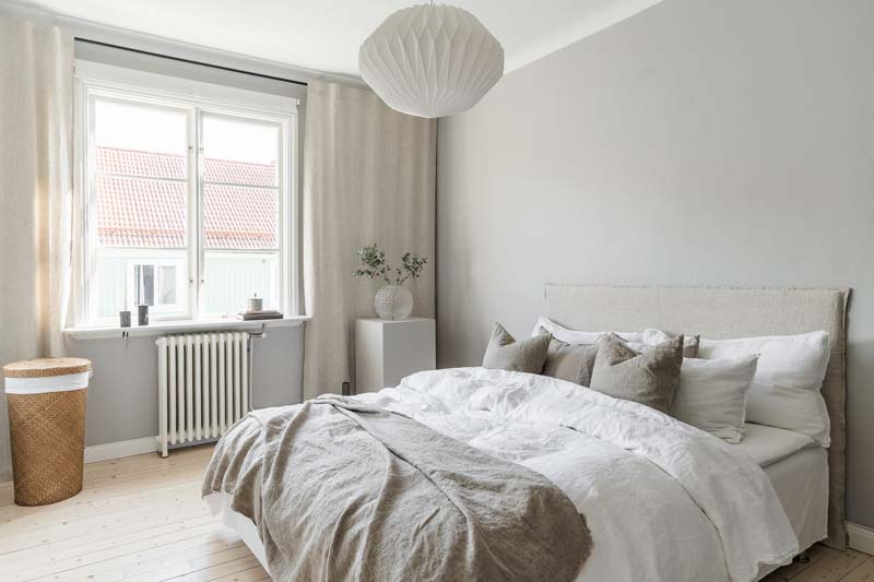 warme lichtgrijze muren slaapkamer