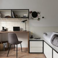 werkplek klein appartement open keuken