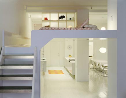 Witte loft door Leeser architecture